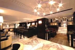 London Marriott Hotel Grosvenor Square, The Luggage Room